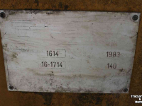Pelleteuse  Griesser 1614 getrokken kraan graafmachine op wielen met knijperbak