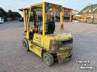 Chariot élévateur Mitsubishi FD 25 Heftruck