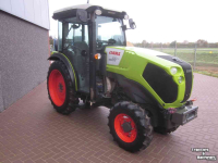 Tracteur pour vignes et vergers Claas CLAAS NEXOS 230 VE