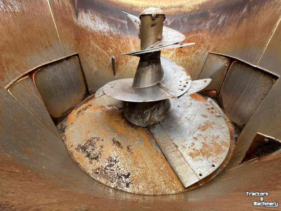 Mélangeuse Verticale Van Lengerich V-Mix 12 T voermengwagen