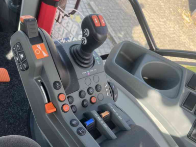 Tracteur Claas Arion 530 Cis+