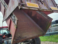 Benne agricole Knapen kieper T 8