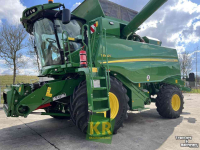 Moissonneuse batteuse John Deere T660 Combine