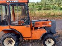 Tracteur pour vignes et vergers Holder P30