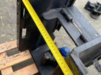 Pièces d‘occasion pour tracteurs Deutz-Fahr K80 Trekhaakslede Deutz Sauermann