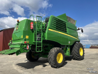 Moissonneuse batteuse John Deere T660
