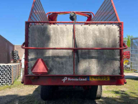 Autochargeuse Taarup Kverneland 465 opraapwagen