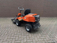 Tracteur Tondeuse Autoporté Husqvarna R213C