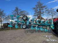 Charrues Kramer Eco ploeg met vorendrukker