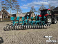 Charrues Kramer Eco ploeg met vorendrukker