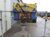 Matériel de déneigement Nido Stratos B11K-27 VCLN-350 zoutstrooier pick-up uitvoering