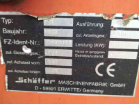 Chargeuse sur pneus Schäffer 222 Kniklader