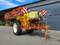 Pulvérisateur porté Douven NEVELSPUIT 3400 Ltr Veldspuit - 27mtr