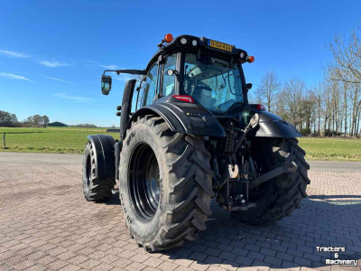 Tracteur Valtra T214D