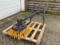 Désherbeuse à brosse rotative  Eigenbouw borstel