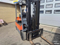 Chariot élévateur Toyota 7FBMF25 Heftruck