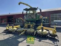 Ensileuse automotrice John Deere 8500i Veldhakselaar