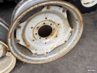 Roues, Pneus, Jantes, Barillets Jumelage Case-IH set velgen 15w x 34