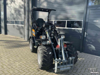 Chargeuse sur pneus Giant G2500 X-xtra HD