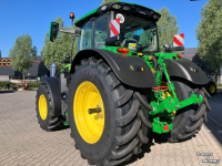 Tracteur John Deere 6R 215
