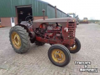 Tracteurs anciens Massey Ferguson massey harris 744