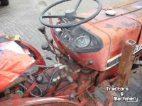 Tracteur pour vignes et vergers International 733