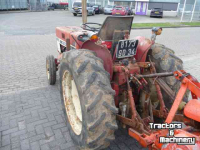 Tracteur pour vignes et vergers International 733