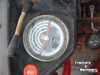 Tracteur pour vignes et vergers International 733