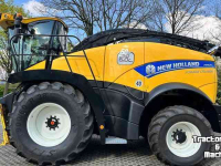 Ensileuse automotrice New Holland FR920