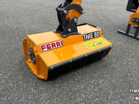 Bras avec tondeuse à fléaux Ferri T320A