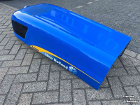 Pièces d‘occasion pour tracteurs New Holland T4000V motorkap 84308606