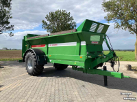 Epandeur de fumier  Sipma 800 Tajafun  mestverspreider