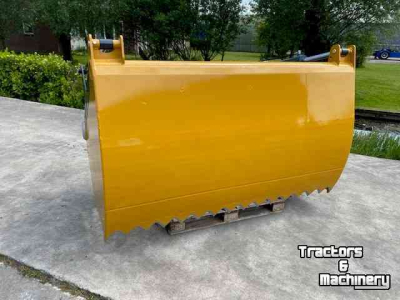Coupe-blocs d'ensilage Mammut SC220H