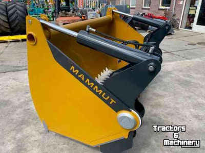 Coupe-blocs d'ensilage Mammut SC220H