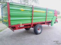 Remorque distributrice Strautmann FVW120