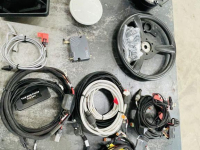 Pièces d‘occasion pour tracteurs Trimble XCN 2050 met stuurmotor
