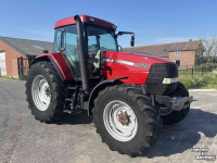 Tracteur Case mx 135