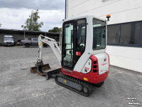 Mini pelleteuse Takeuchi TB216