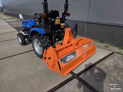 Tracteur pour horticulture  GRATIS frees of klepelmaaier bij aanschaf van een nieuwe Solis 20 of 26