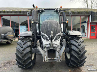 Tracteur Valtra T154 Active
