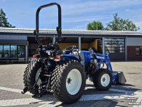 Tracteur pour horticulture New Holland Boomer 55 HST met voorlader