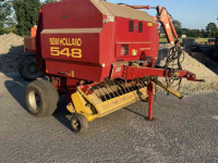 Presses New Holland New Holland 548