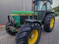 Tracteur John Deere 3040