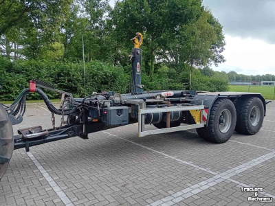 Système leve conteneur à bras  Heinemann GH24N Hyva haakarm carrier