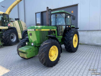 Tracteur John Deere 4055