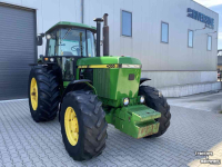 Tracteur John Deere 4055
