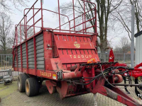 Autochargeuse Taarup 1030