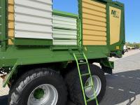 Autochargeuse Krone MX 330 GL