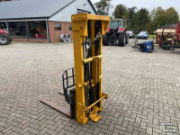 Chariot élévateur  Hefmast met palletlepels en sideshift