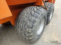 Benne agricole Vaia 14 ton op brede banden